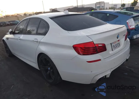 2014 BMW M5 из США, поврежденный, VIN WBSFV9C59ED593633